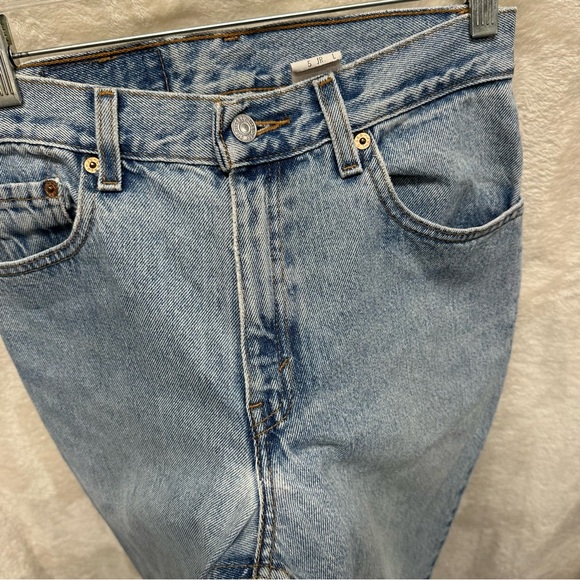 Levi’s 550 women’s straight leg jeans distressed hems size juniors 5 high waist - Picture 3 of 8